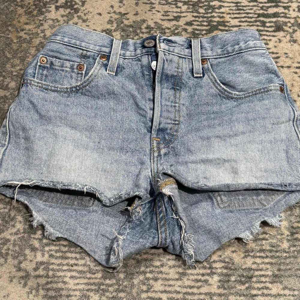 Levi's 501 Original High Rise Denim Cutoff Shorts Light Wash Distressed W24